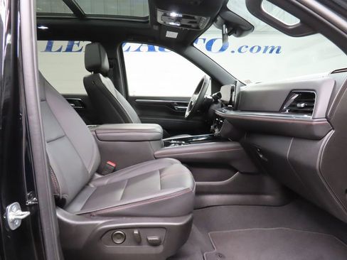 Used 2025 Chevrolet Tahoe RST w/ Comfort Package AWD/4WD image 36