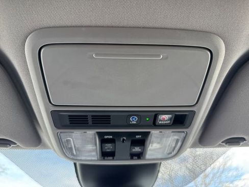 Certified 2024 Honda Odyssey Elite image 46