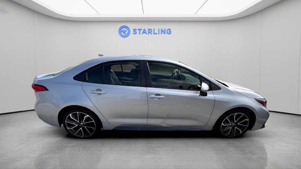 Used 2022 Toyota Corolla SE FWD image 4