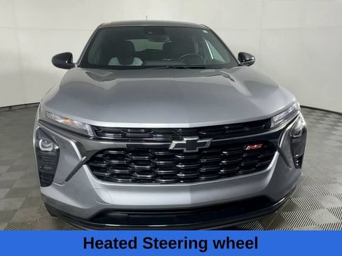 Used 2024 Chevrolet Trax RS w/ Driver Confidence Package FWD image 5
