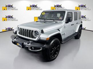 Used 2024 Jeep Wrangler Sahara w/ Technology Group video 1