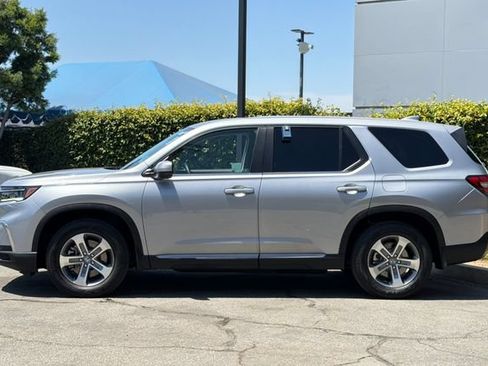 Certified 2023 Honda Pilot EX-L image 8