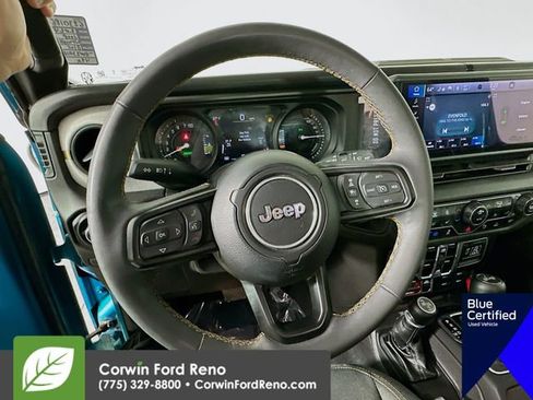 Used 2024 Jeep Wrangler Unlimited AWD/4WD image 15