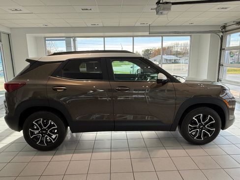 Used 2022 Chevrolet TrailBlazer ACTIV w/ Convenience Package image 8