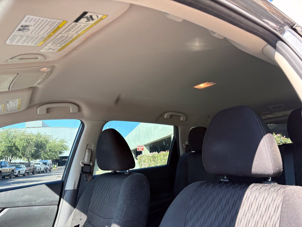Used 2020 Nissan Rogue S FWD image 10