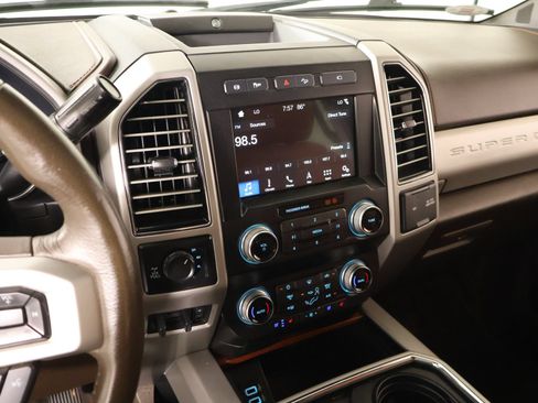 Used 2019 Ford F250 King Ranch w/ King Ranch Ultimate Package AWD/4WD image 5