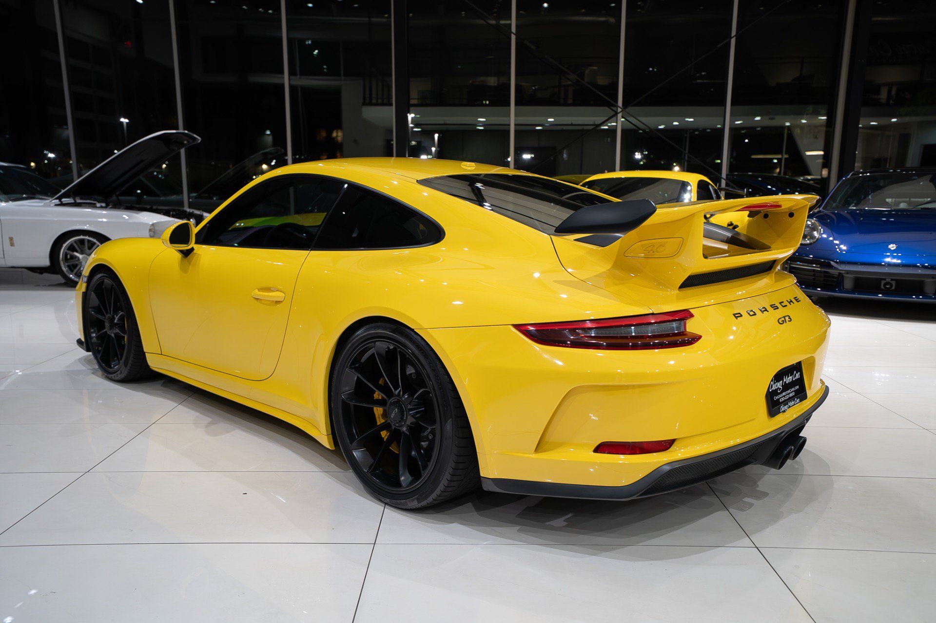 Used 2018 Porsche 911 GT3 RWD image 2