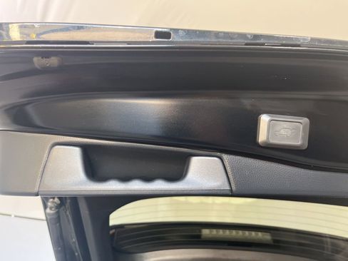 Used 2023 Toyota RAV4 SE w/ Weather & Moonroof Package image 14