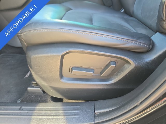 Used 2017 MAZDA CX-5 Touring w/ Preferred Equipment Package FWD image 18