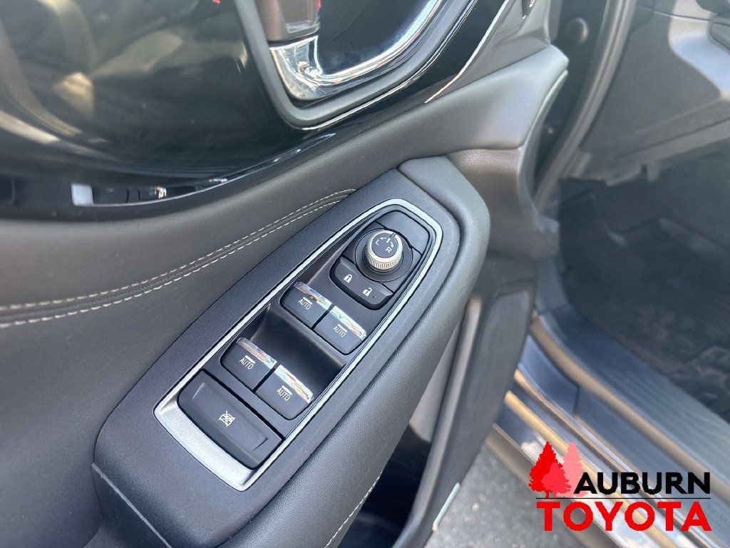 Used 2024 Subaru Legacy Limited AWD/4WD image 10