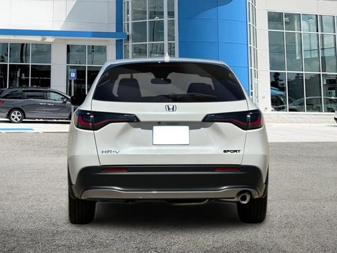 New 2025 Honda HR-V Sport image 5