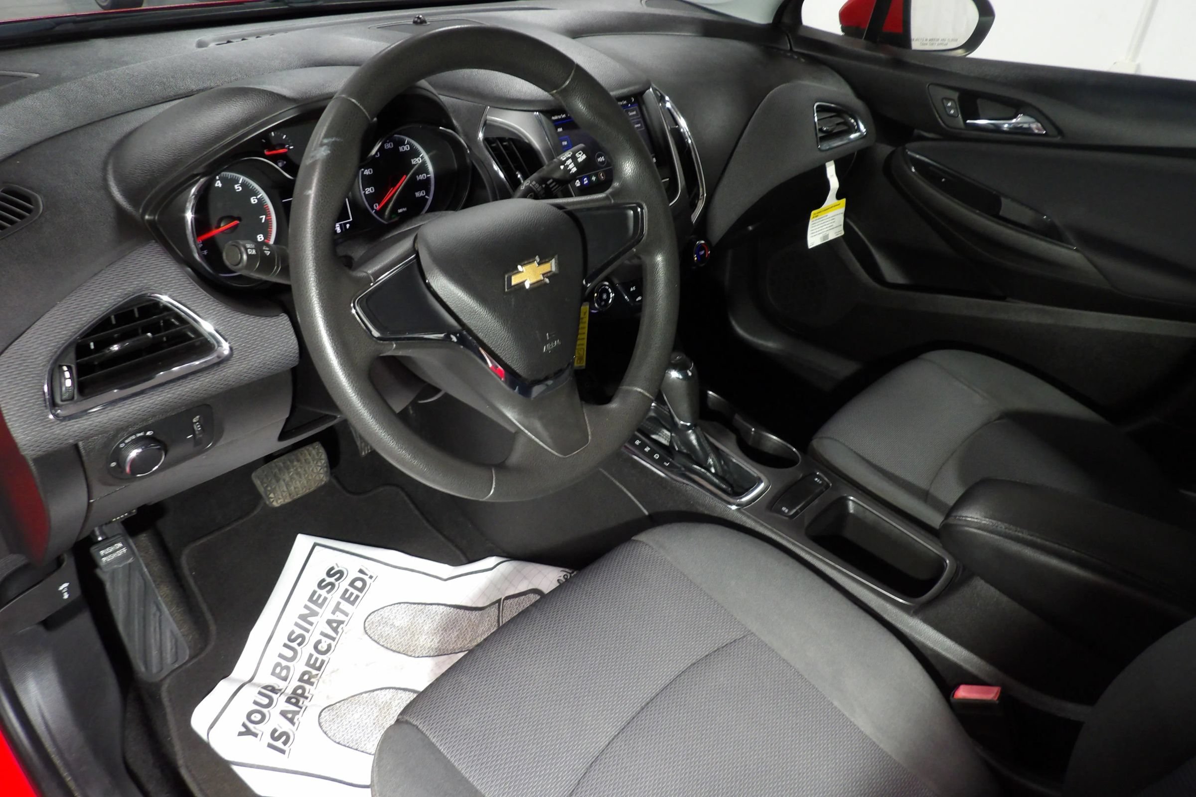 Used 2019 Chevrolet Cruze LS FWD image 8