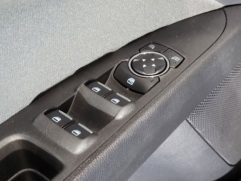 Used 2018 Ford Fusion SE w/ Fusion SE Technology Package image 27