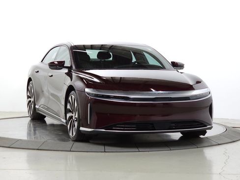 Used 2024 Lucid Air Touring AWD/4WD image 10