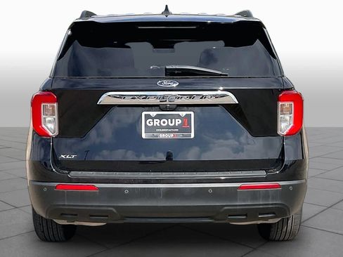 Used 2022 Ford Explorer XLT RWD image 5