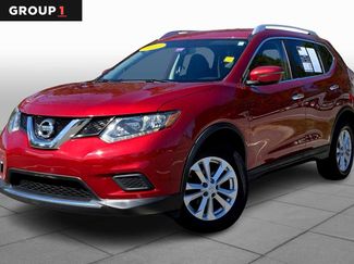 Used 2016 Nissan Rogue SV image 1