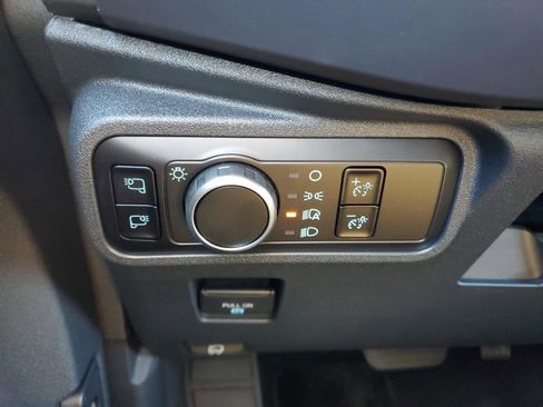 New 2025 Ford Bronco Badlands image 10