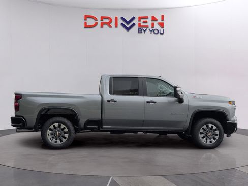 New 2026 Chevrolet Silverado 2500 Custom w/ Custom Value Package image 6
