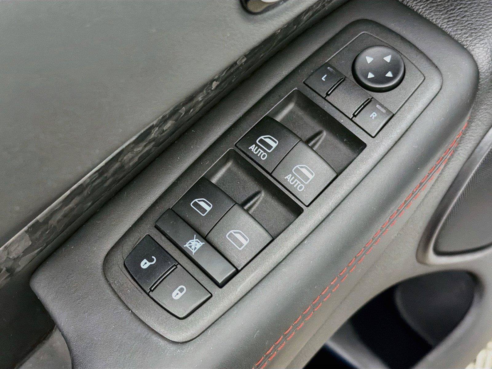 Used 2023 Dodge Durango R/T AWD/4WD image 24