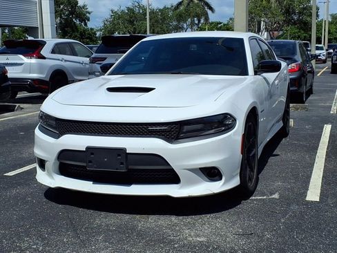 Used 2021 Dodge Charger R/T w/ Blacktop Package RWD image 3