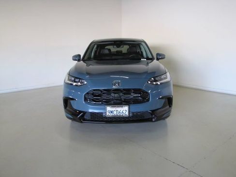 Certified 2024 Honda HR-V EX-L image 2