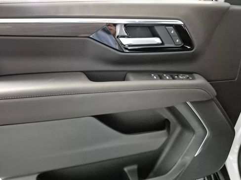 New 2026 Chevrolet Tahoe LS AWD/4WD image 13