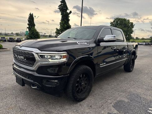 Used 2022 RAM 1500 Limited w/ Body-Colour Bumper Group AWD/4WD image 16