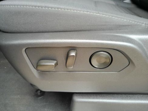 Used 2026 Chevrolet Silverado 1500 LT RWD image 10