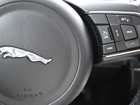 Used 2018 Jaguar E-PACE S image 23