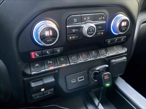 Used 2019 GMC Sierra 1500 AT4 w/ AT4 Premium Package image 33