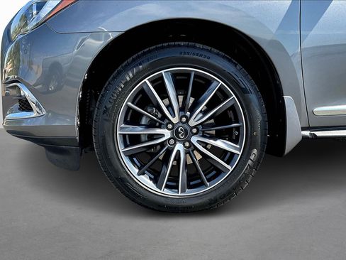 Used 2017 INFINITI QX60 Luxe w/ Deluxe Technology Package image 8