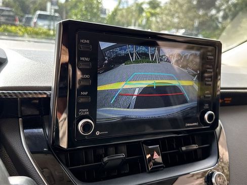 Used 2022 Toyota Corolla LE image 51