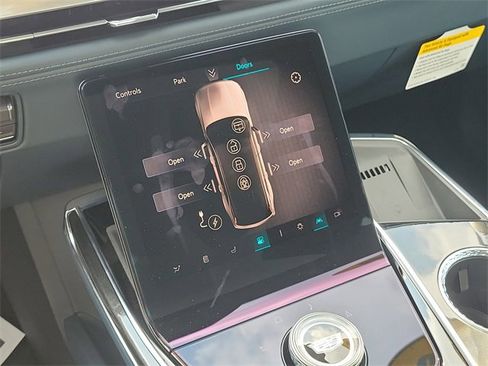 New 2025 Cadillac Escalade IQ Luxury 2 image 15