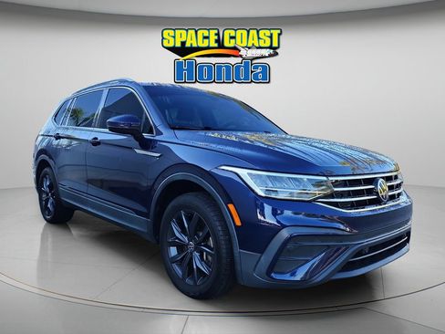 Used 2022 Volkswagen Tiguan SE FWD image 12