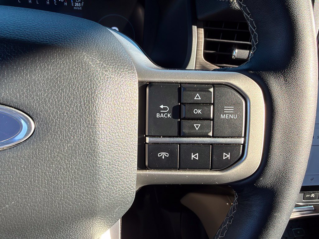 Used 2024 Ford Expedition Max Limited RWD image 32