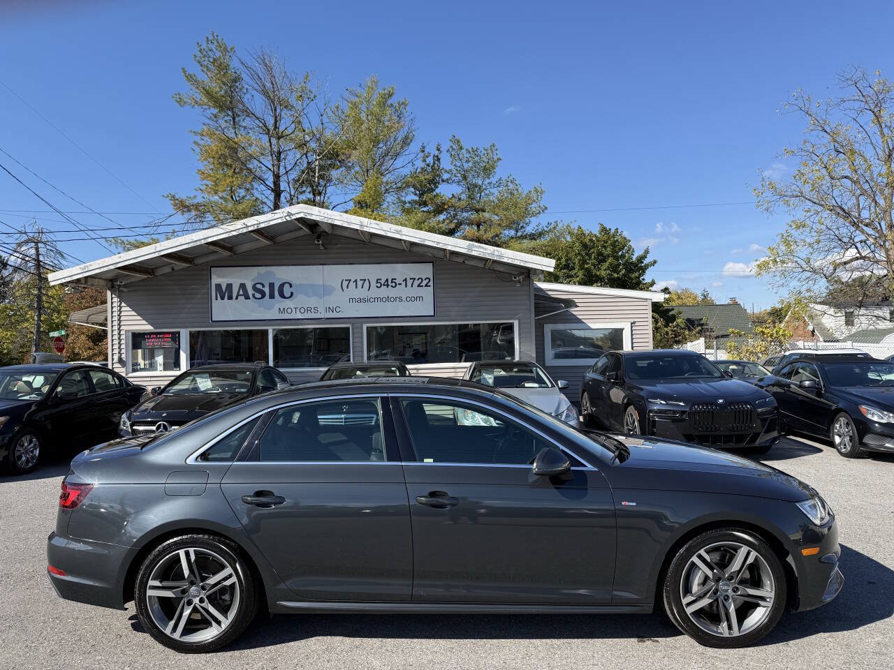 Used 2018 Audi A4 2.0T Premium Plus w/ Premium Plus Package AWD/4WD image 3