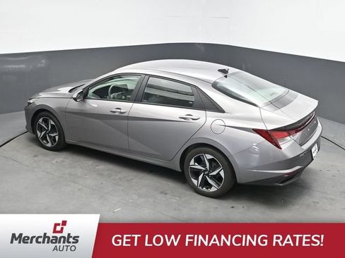 Used 2023 Hyundai Elantra SEL w/ Convenience Package FWD image 21