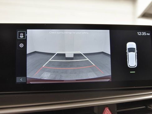 Used 2025 Kia Sorento S image 22