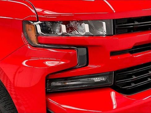 Used 2021 Chevrolet Silverado 1500 RST AWD/4WD image 35