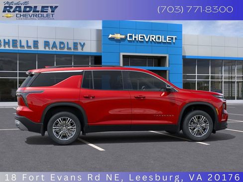 New 2026 Chevrolet Traverse LT w/ Driver Confidence Package image 7