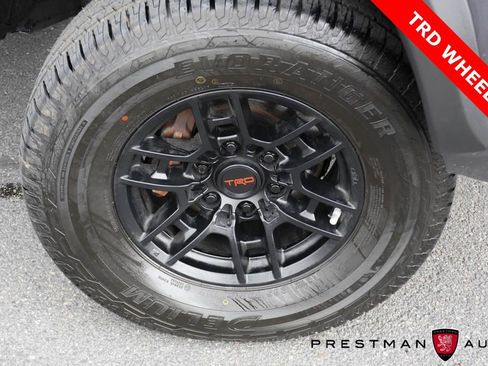 Used 2020 Toyota Tacoma TRD Pro AWD/4WD image 5