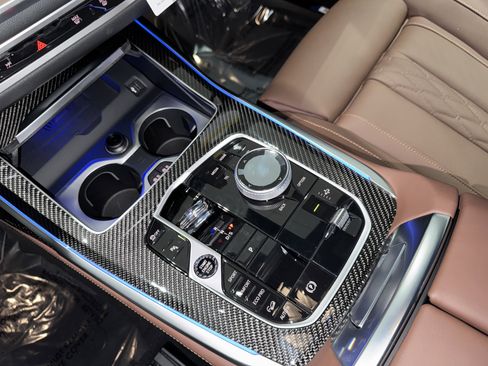 New 2026 BMW X7 M60i image 20