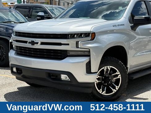 Used 2021 Chevrolet Silverado 1500 RST w/ Convenience Package II RWD image 2