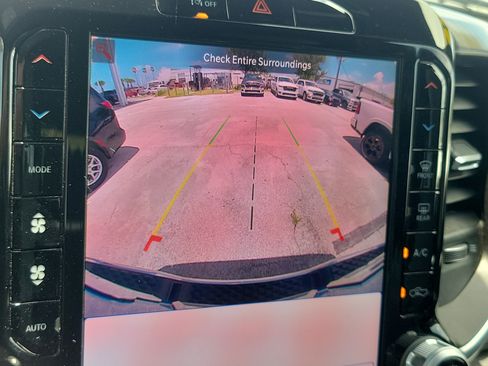 Used 2025 RAM 1500 Big Horn AWD/4WD image 21