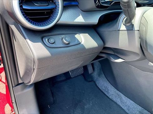 New 2026 Chevrolet Trax LS FWD image 30