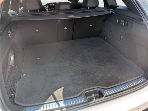 Certified 2025 Mercedes-Benz GLC 300 image 6