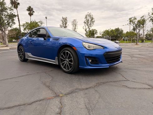 Used 2017 Subaru BRZ Limited w/ Popular Package #3 RWD image 1