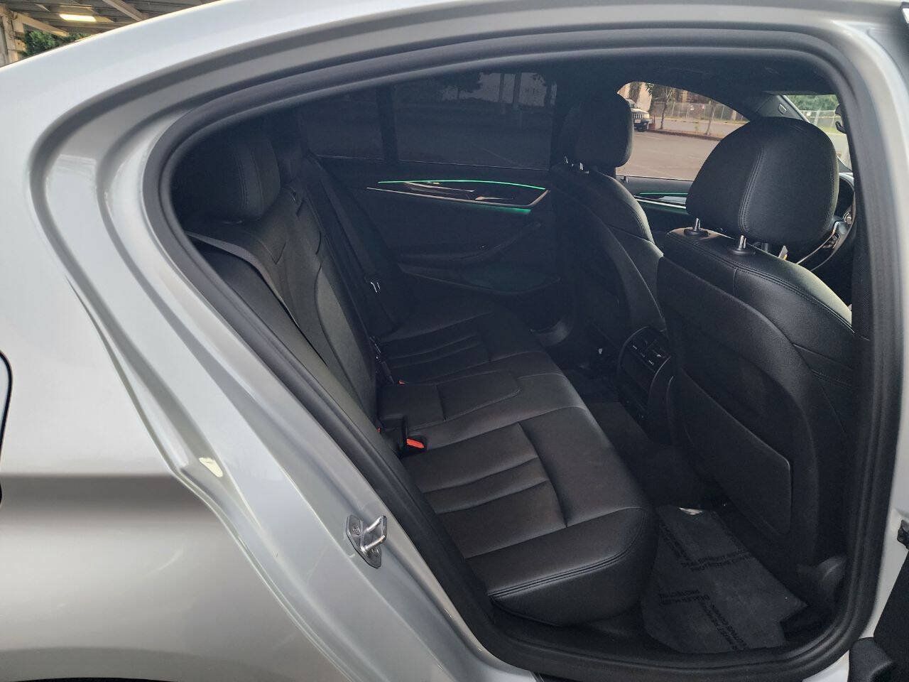 Used 2018 BMW 530i RWD image 20
