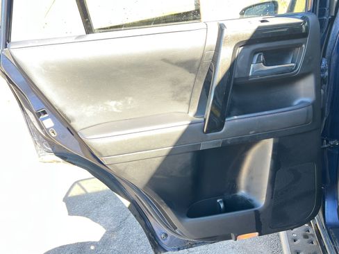 Used 2022 Toyota 4Runner TRD Off-Road Premium w/ Moonroof Package image 30