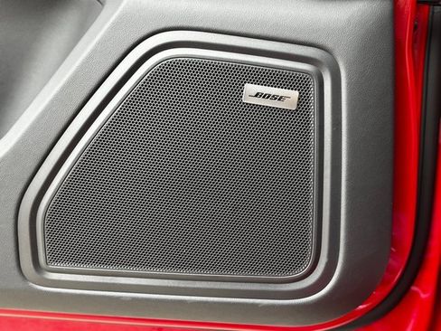 Certified 2025 Porsche Macan GTS image 23